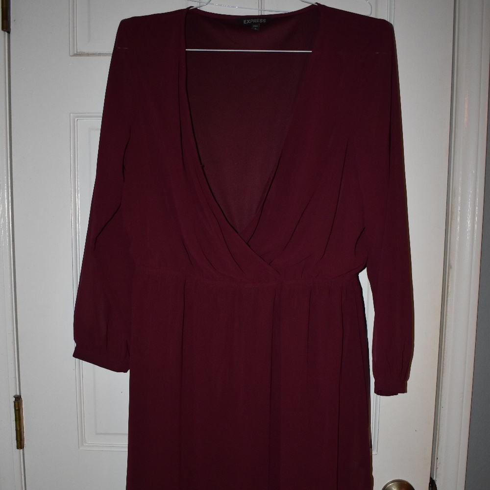 Burgundy Express Dress Size L -  Sheer Sleeves